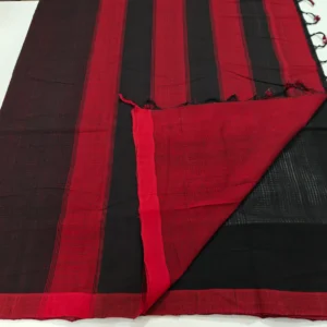Self missing checks Contrast Pallu and Blouse