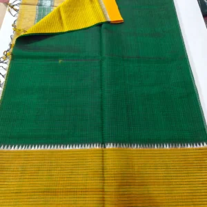 Self missing checks Contrast Pallu and Blouse  Gap Border